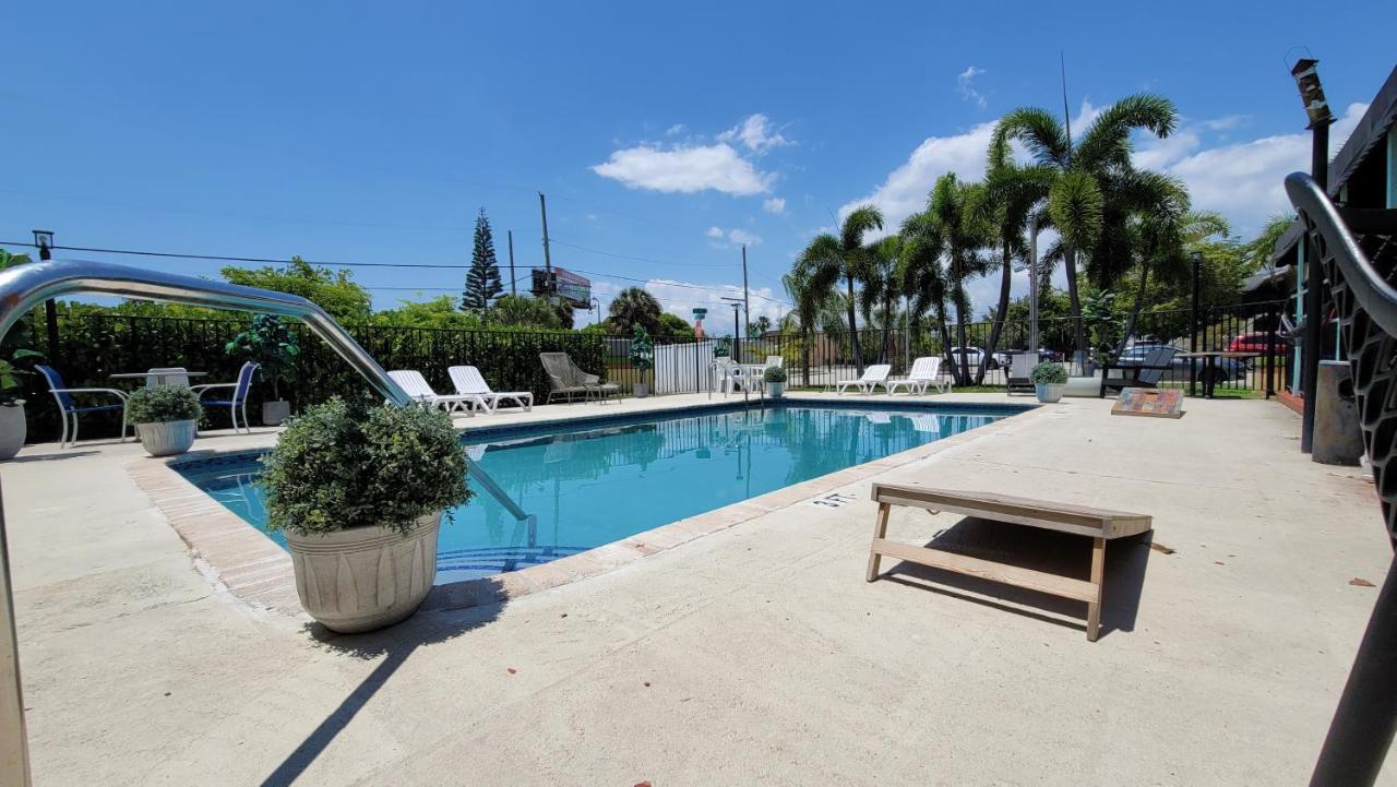 Sunny Palms Inn Lake Worth Beach Exterior foto